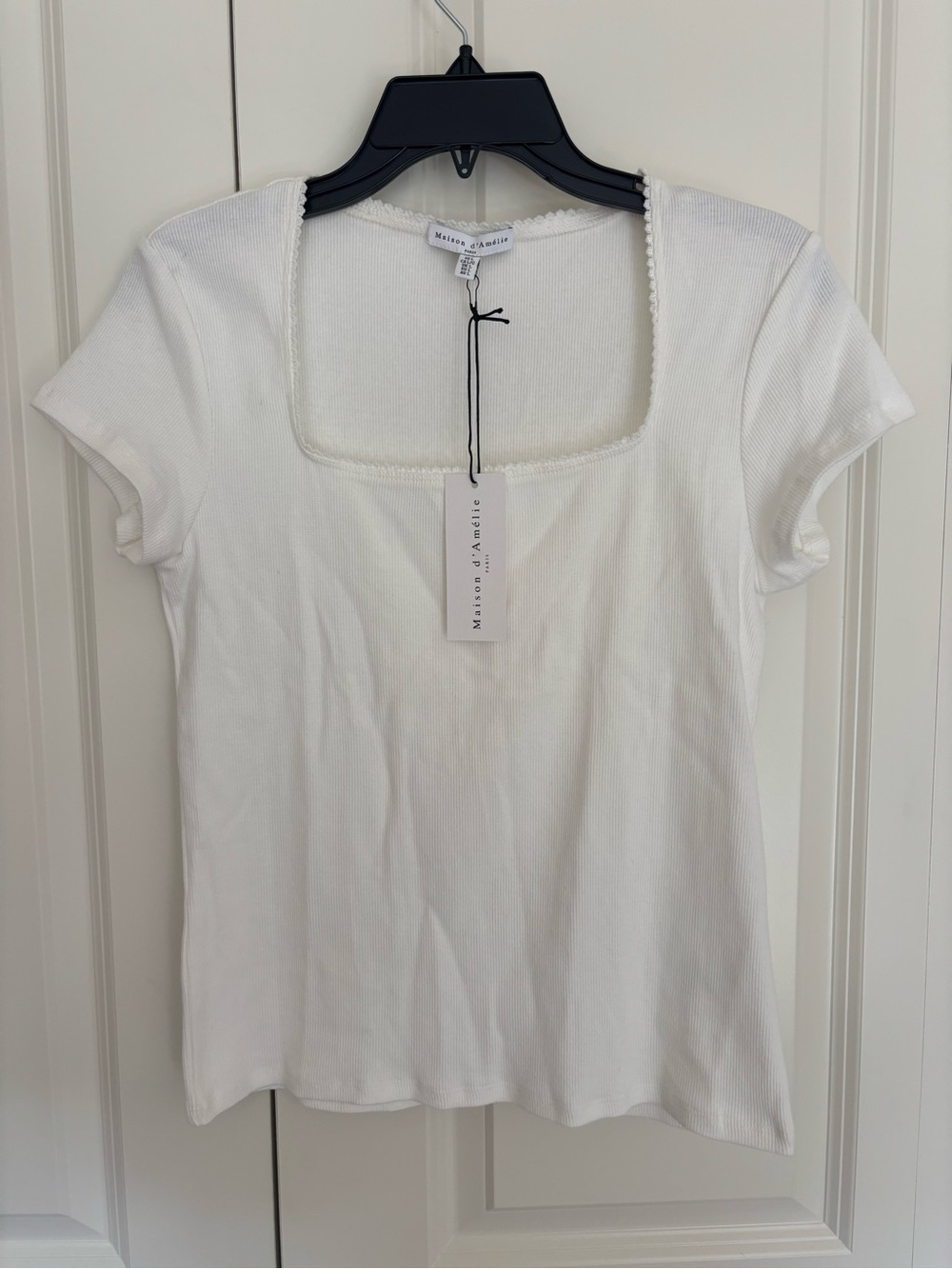 Women’s Maison de Amelie square neck white ribbed blouse large. NWT.